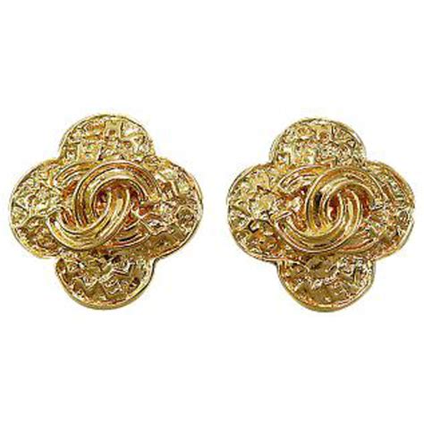 boucle d oreille chanel clip|boucle d'oreille Chanel femme.